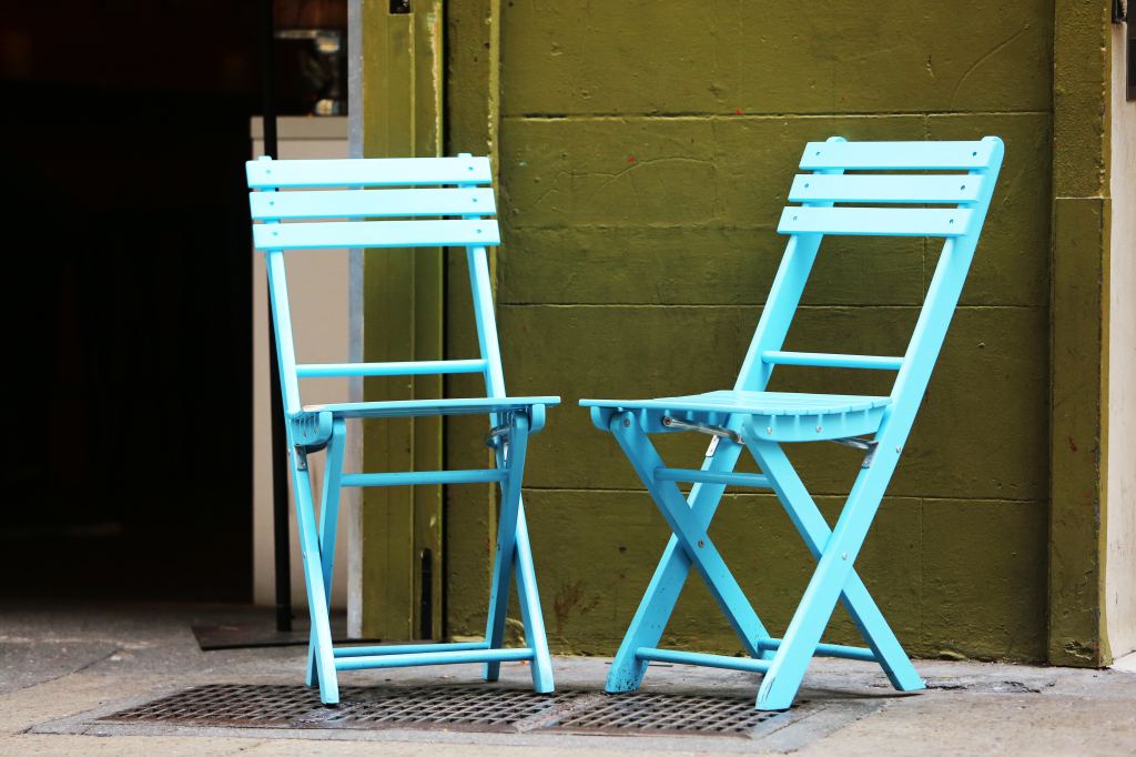 2015-12-Life-of-Pix-free-stock-photos-blue-seat-twins-assistedliving